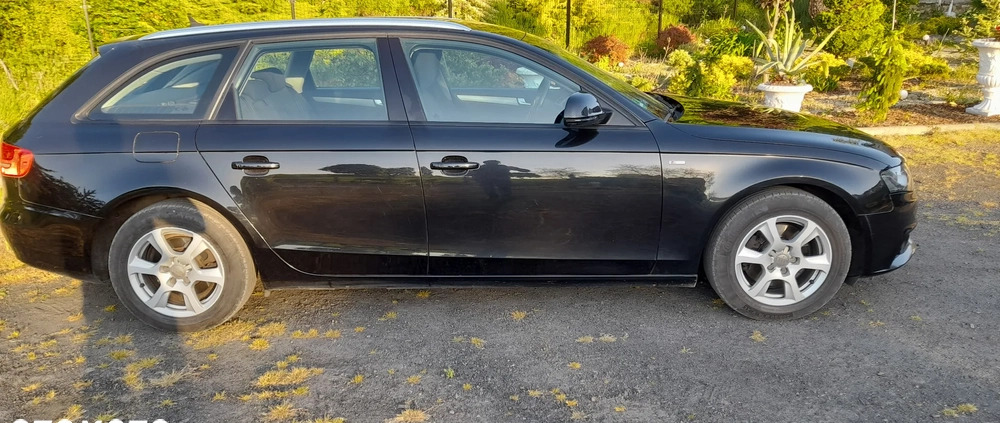 Audi A4 cena 25900 przebieg: 328000, rok produkcji 2008 z Opatów małe 232